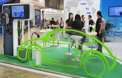 新能源汽车电池寿命是多久 新能源汽车电池价格是多少