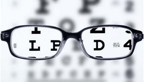 配眼镜的瞳距是什么意思