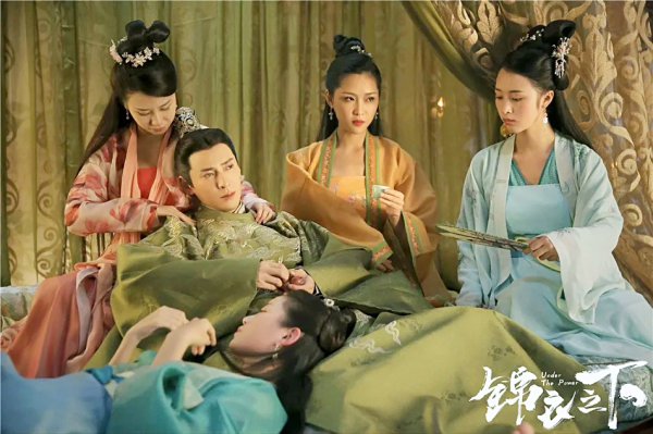 严世蕃为什么喜欢六寸六的脚