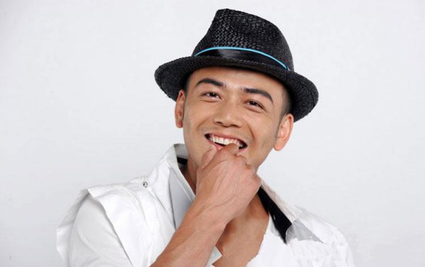 演员杨烁的个人资料简介