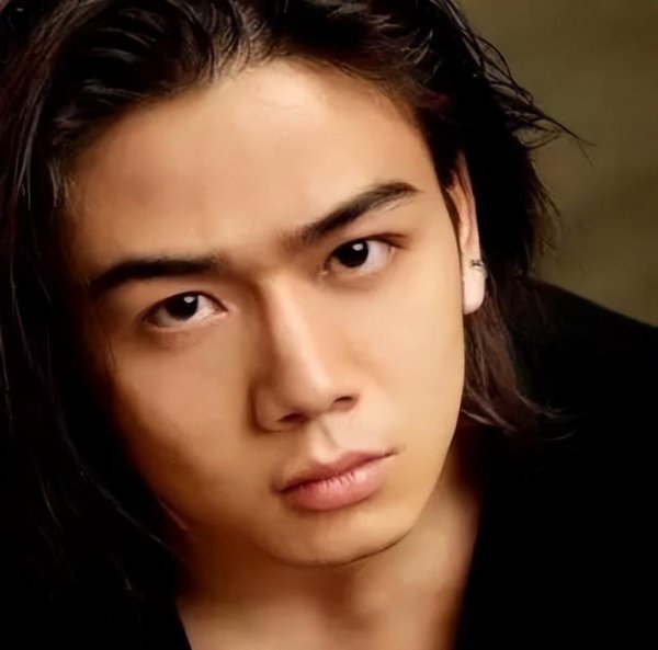 演员杨烁的个人资料简介