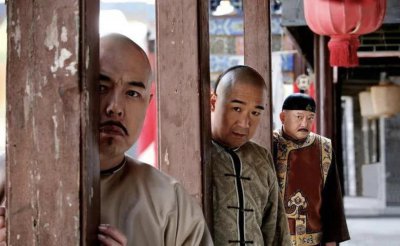 刘墉和和珅哪个官大 刘墉纪晓岚和珅三人谁官职大地位高