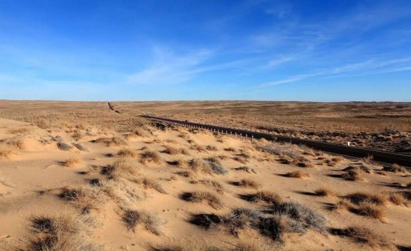 新疆的沙漠有哪些