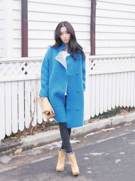 蓝色外套配什么颜色裤子好看图片
