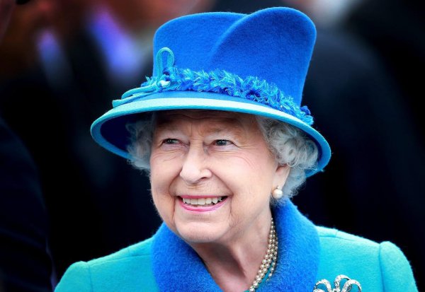 伊丽莎白女王是蜥蜴人说法