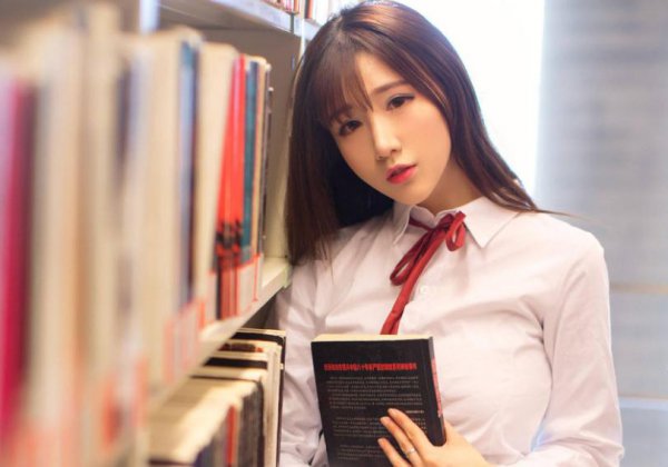 闷骚男开始撩你的方式