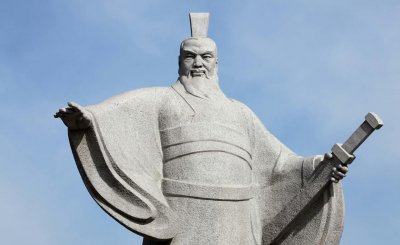 曹操杀吕伯奢的故事 历史上曹操斩杀吕伯奢一家是误杀吗