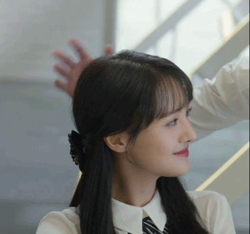 郑爽几岁今年多大年龄了