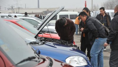 一辆汽车能开多少年多少公里 车开多少公里最佳状态