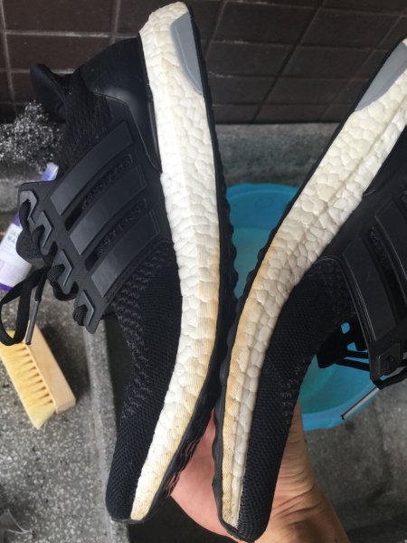 阿迪达斯boost发黄怎么洗