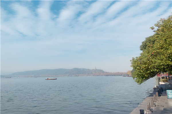 杭州西湖的传说有哪些