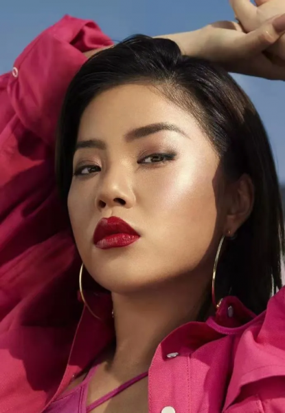 锤娜丽莎个人资料