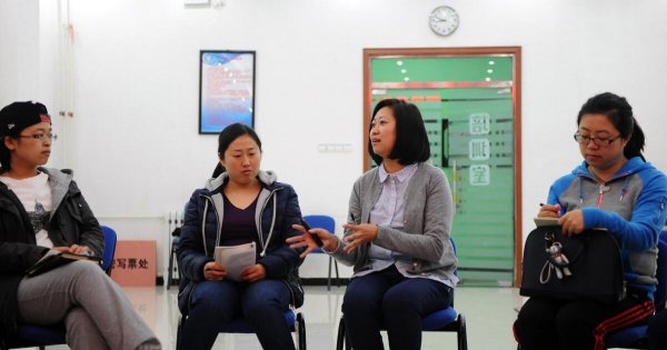 怎么咨询孩子在学校表现