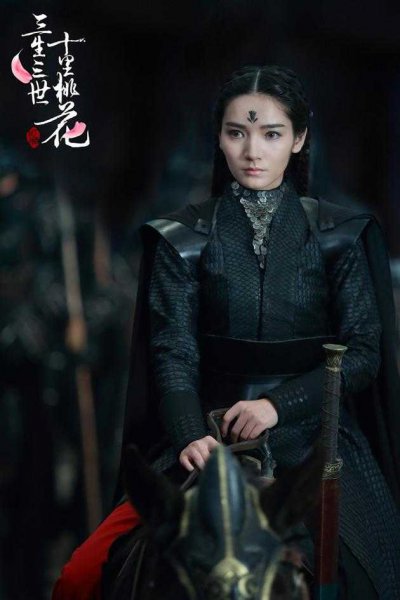 杨幂旗下有哪些艺人