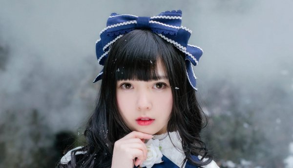 老公和前女友联系该怎么处理