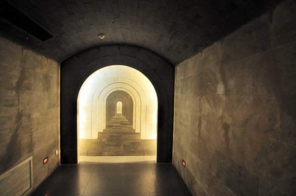 北京明孝陵墓葬的是谁