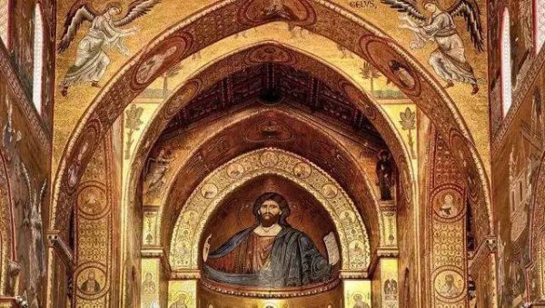 拜占庭艺术是以什么为中心的