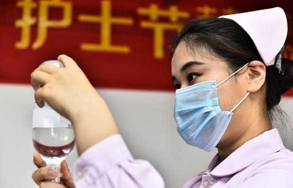 女生月薪过万的工作