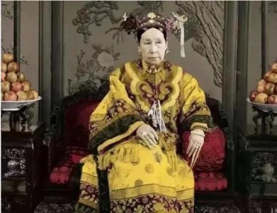 慈禧夜里用的玉器是什么 慈禧最爱不释手的是什么玉