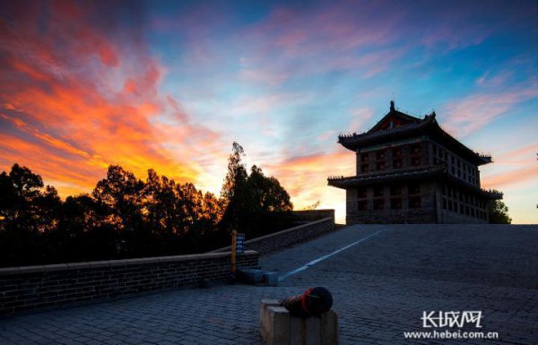 山海关在哪个省的什么位置