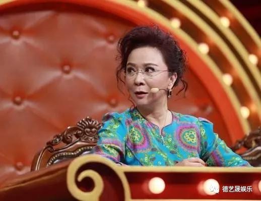 演员蔡明的丈夫是谁