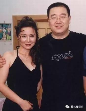 演员蔡明的丈夫是谁