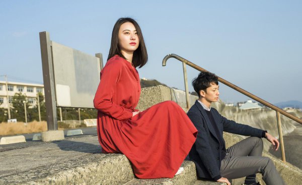 分手后女孩哭代表什么意思