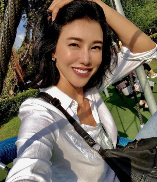 徐晓晰今年多大年纪了