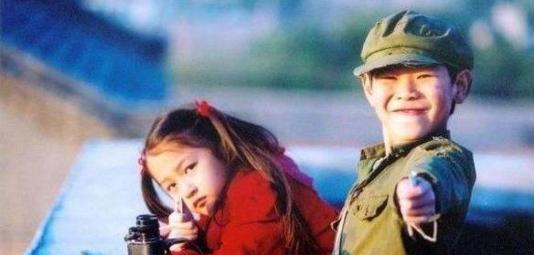 关晓彤的家世到底有多强大