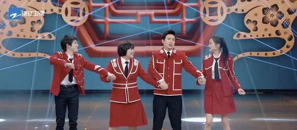 关晓彤的家世到底有多强大