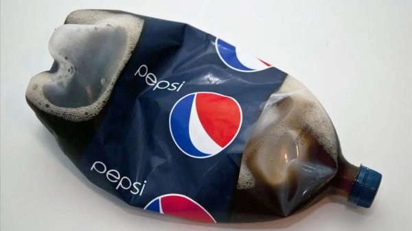 到加油站千万不要说把油加满