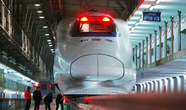 航空地勤一个月能挣多少钱