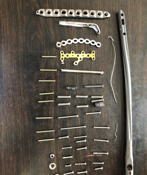 张云雷坠台事件是怎么回事