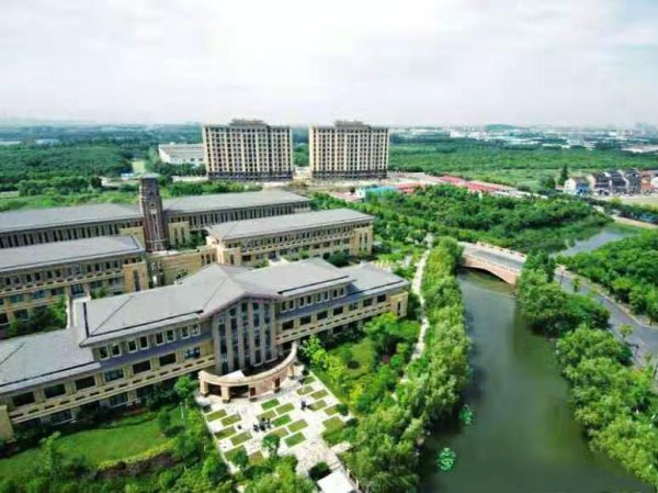 上海政法学院是一本吗