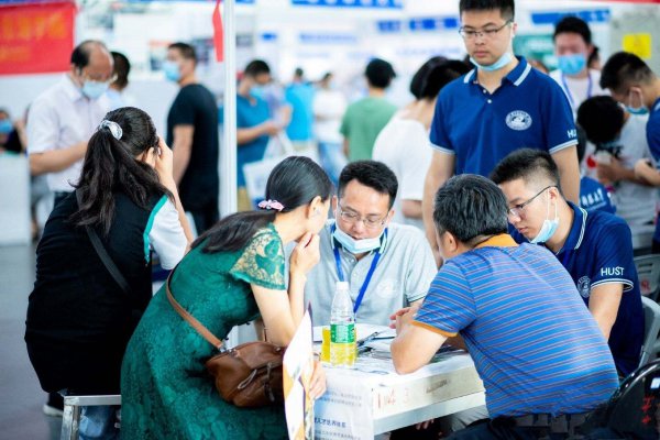 上海政法学院是一本吗