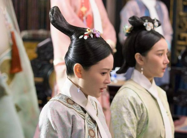 康熙老婆中谁最受宠幸