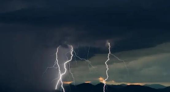 下雨天钓鱼好不好钓