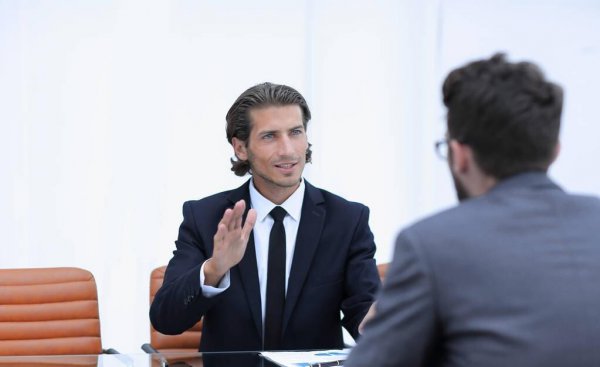 客户顾问是做什么的