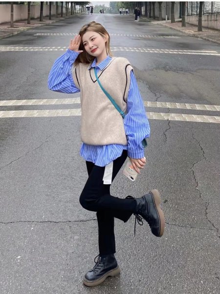 黑色裤子配什么上衣好看