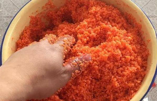 钓鱼打窝用什么料好