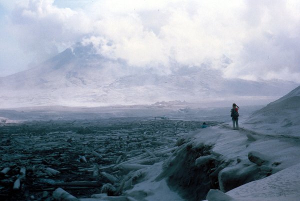 历史上最大的海啸多少米