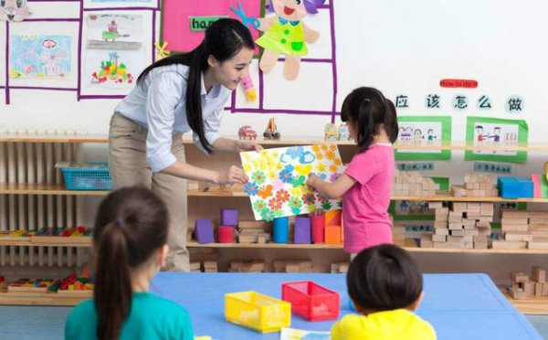 女生学什么专业挣钱多又轻松