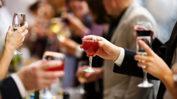 做东请客前三杯怎么说