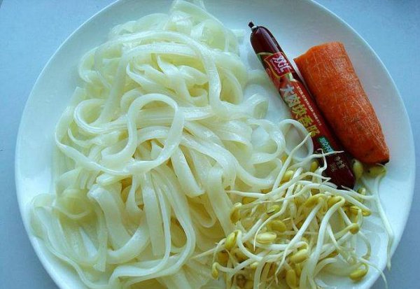 河粉是啥做成的