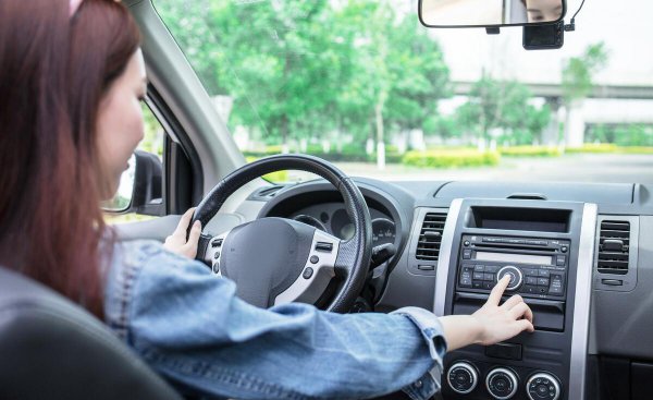 初学开手动挡车步骤图解