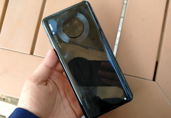 华为mate30怎么样值得入手吗