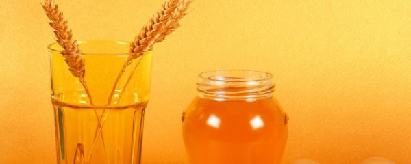 用蜂蜜水洗脸正确方法