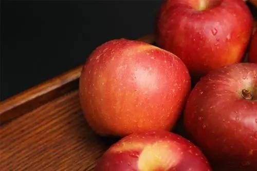 6种有喜庆寓意的水果