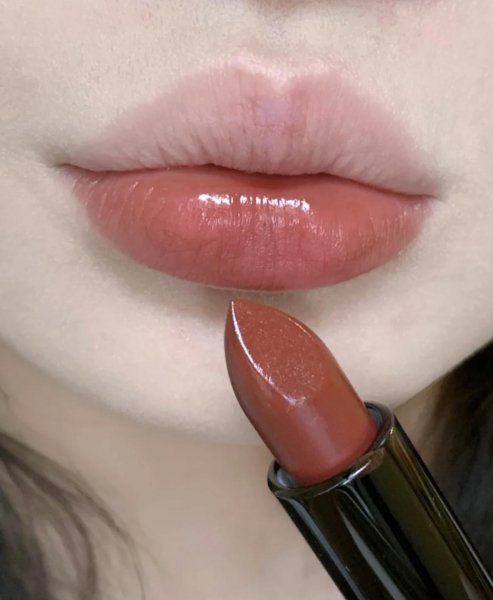 一般一支口红能用多长时间就不能再用了