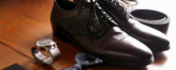 翻皮皮鞋怎么清洗保养